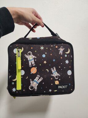 Packit black spaceman freezable classic lunchbox